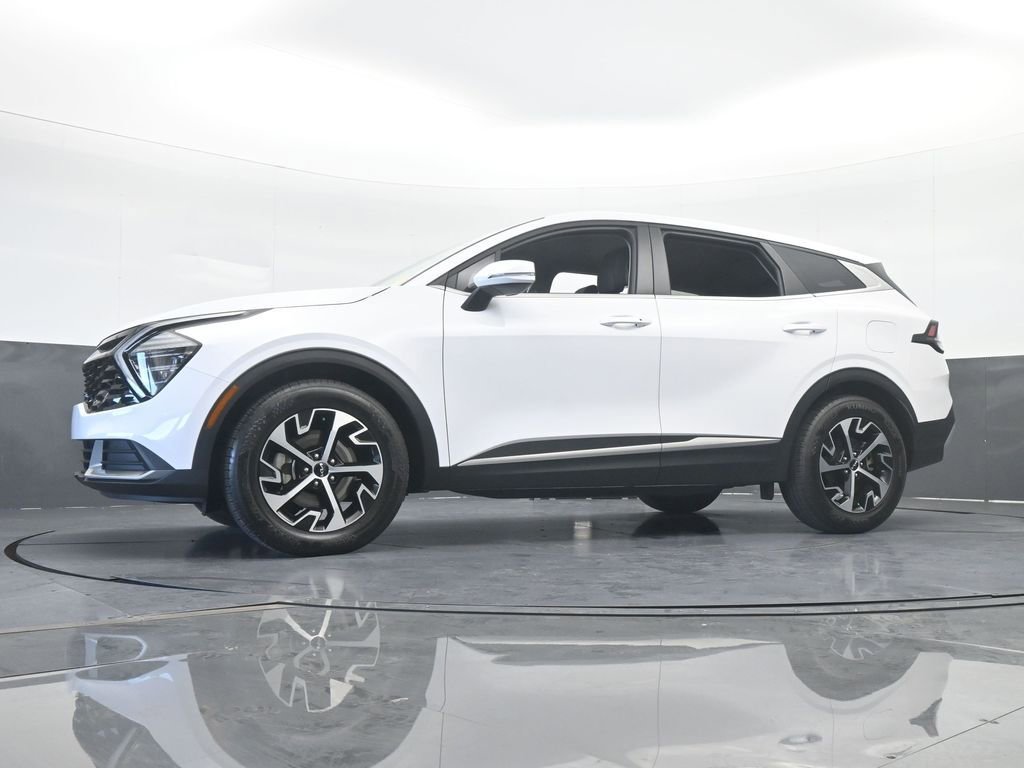 Used 2025 Kia Sportage EX image 59