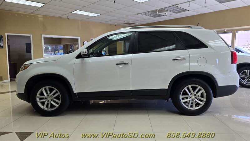 Used 2014 Kia Sorento LX FWD image 6