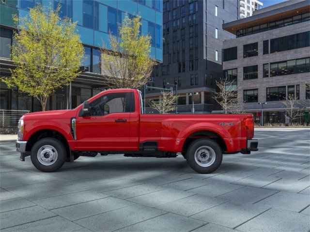 New 2026 Ford F350 XLT image 3
