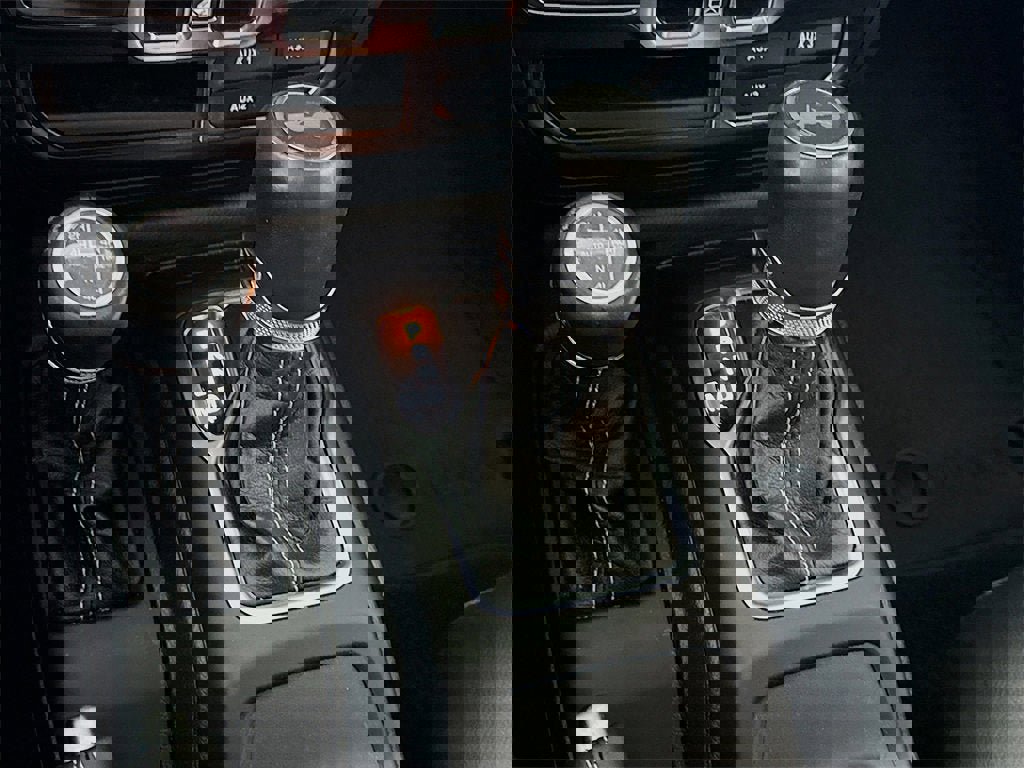 Used 2023 Jeep Wrangler Unlimited Sahara w/ Cold Weather Group image 11