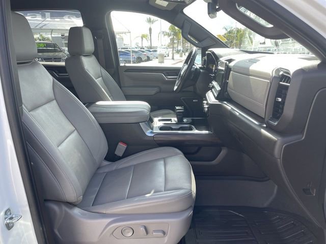 Used 2023 GMC Sierra 1500 SLT w/ SLT Premium Package image 28