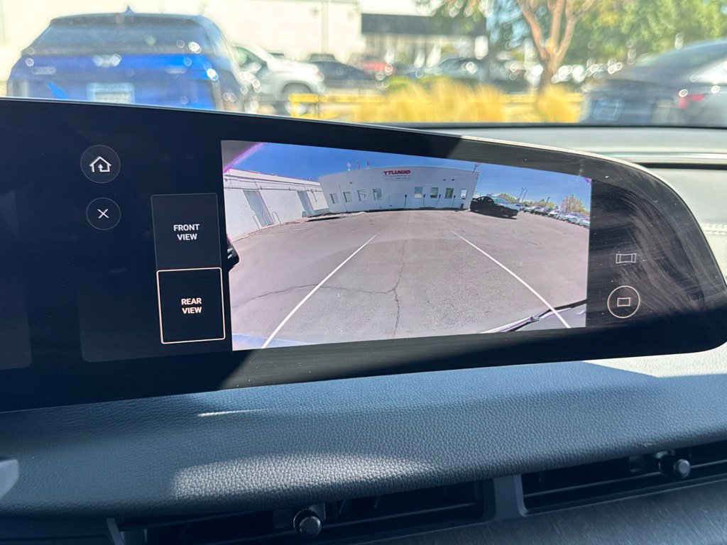 Used 2024 Lucid Air Touring AWD/4WD image 13