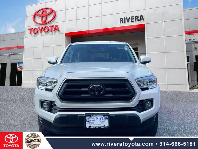 Used 2023 Toyota Tacoma SR5 AWD/4WD image 2