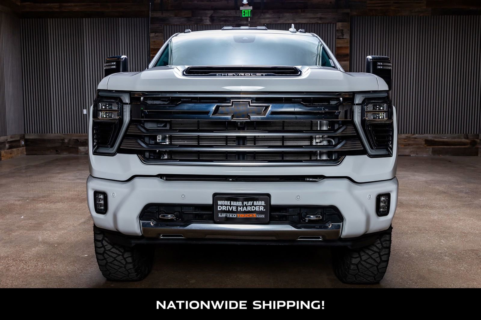 Used 2024 Chevrolet Silverado 3500 High Country w/ High Country Premium Package image 4