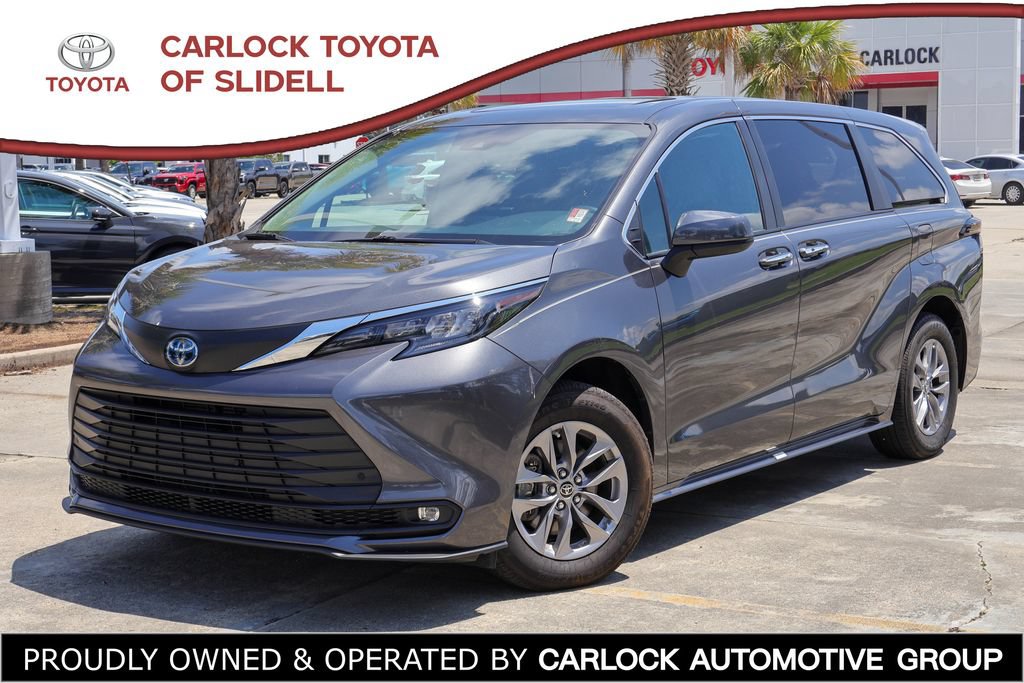 Used 2025 Toyota Sienna XLE FWD video 1