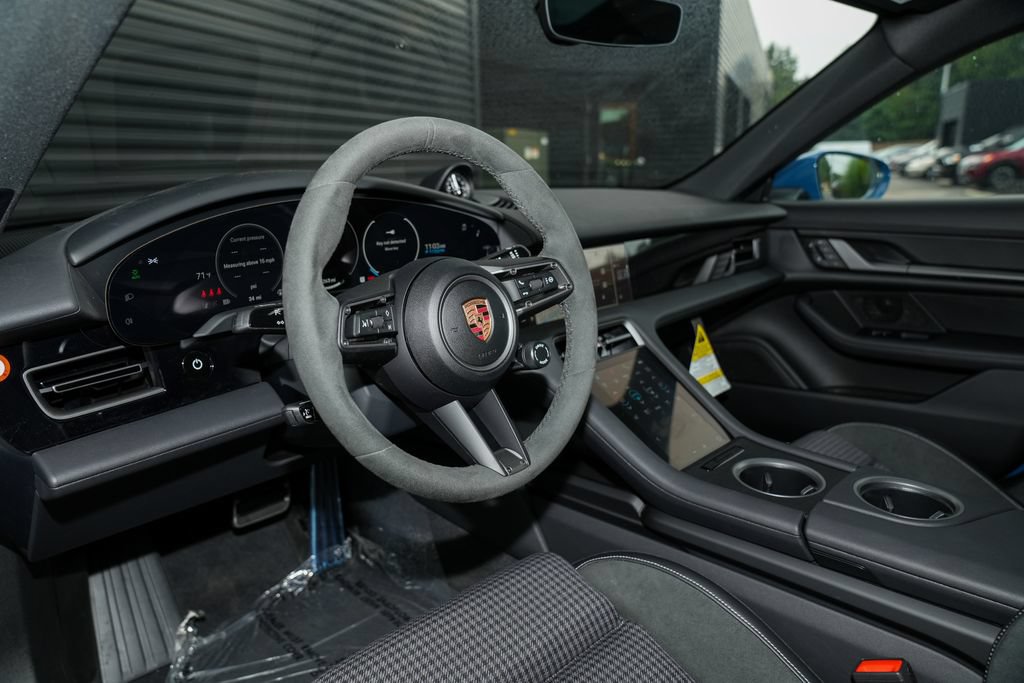 New 2026 Porsche Taycan AWD/4WD image 4