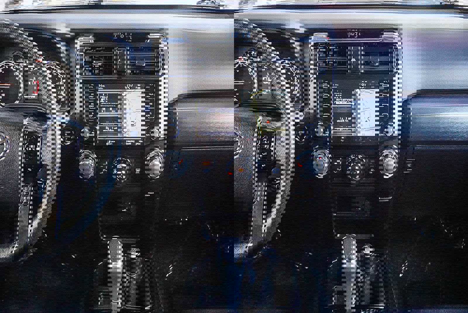 Used 2022 Toyota 4Runner TRD Off-Road Premium image 14