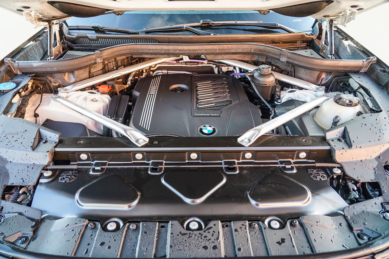 Used 2023 BMW X6 xDrive40i w/ M Sport Package image 68