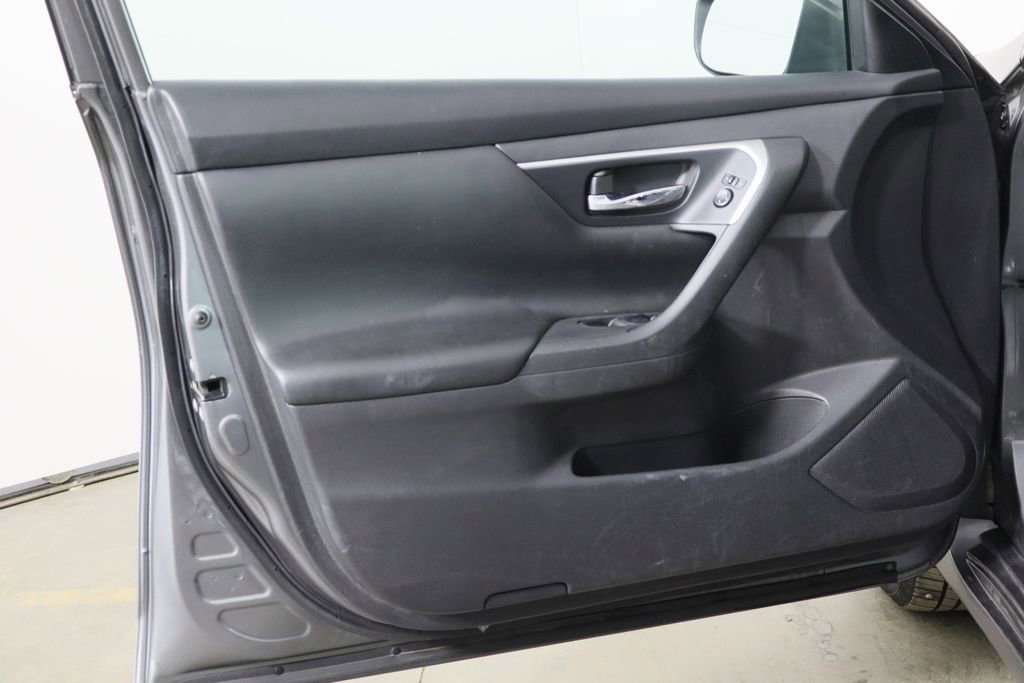 Used 2016 Nissan Altima 2.5 S w/ Power Driver Seat Package image 14