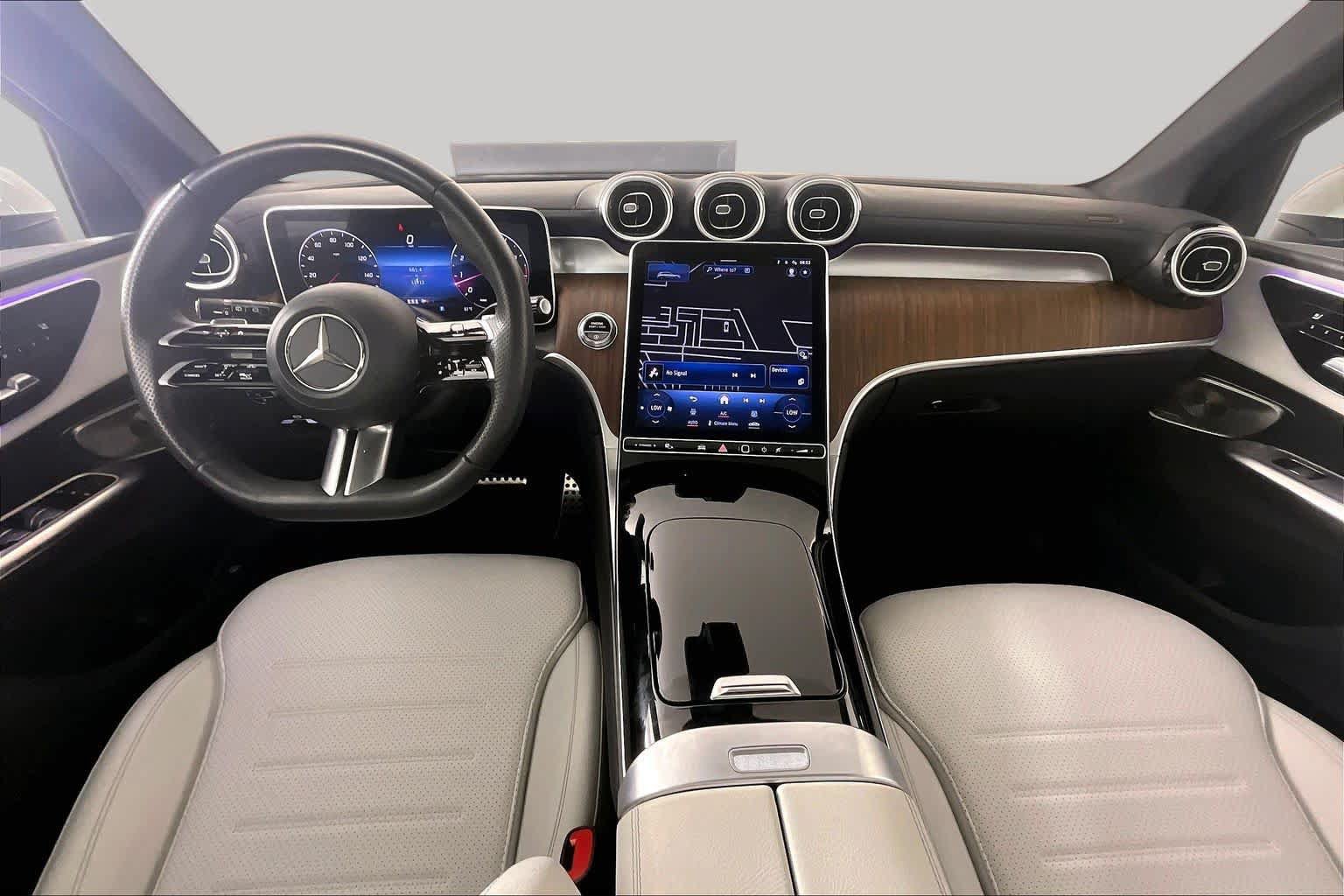 Used 2023 Mercedes-Benz GLC 300 image 14