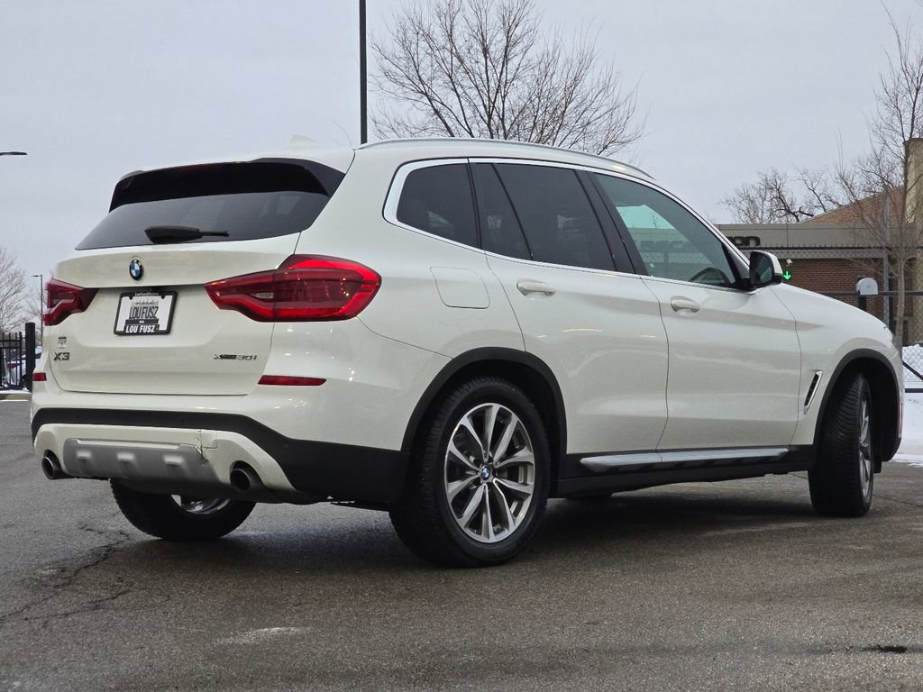 Used 2019 BMW X3 xDrive30i w/ Premium Package image 15