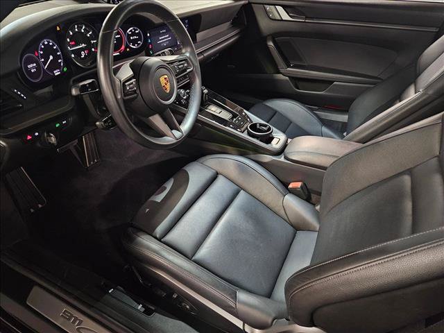 Used 2022 Porsche 911 Carrera RWD image 10