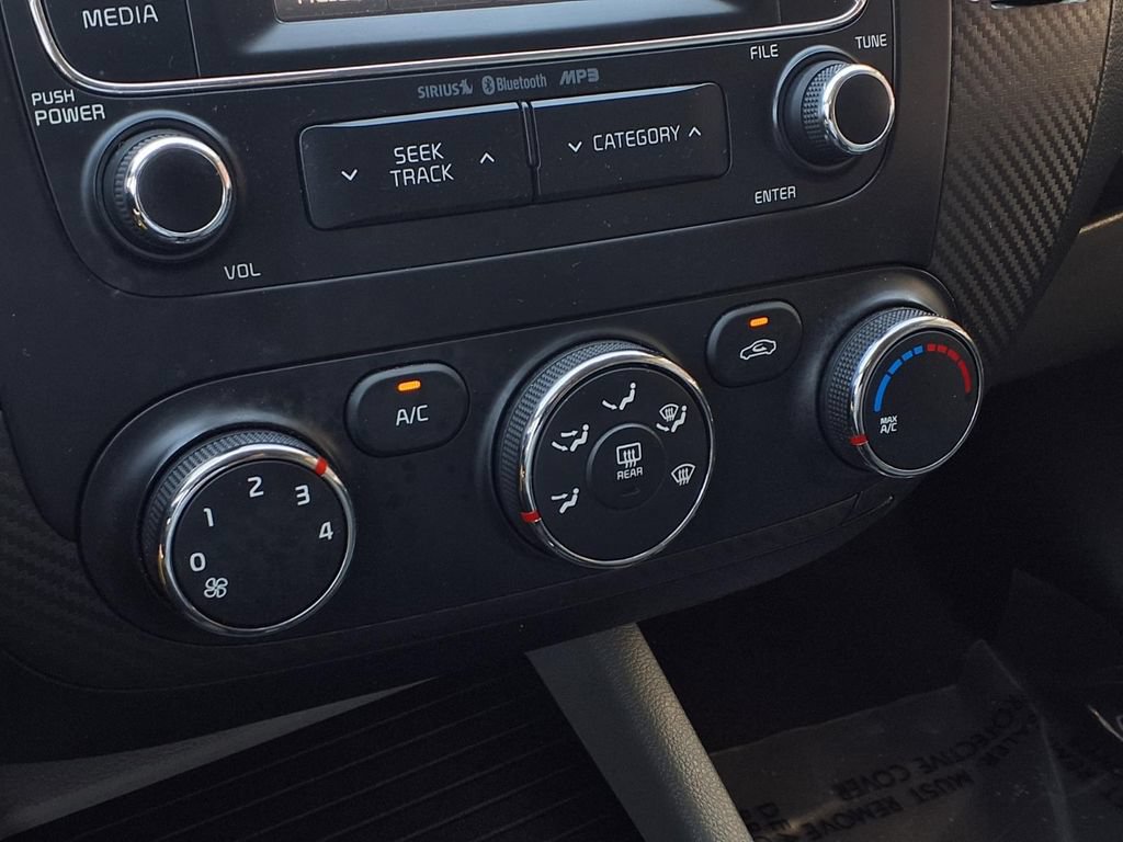 Used 2015 Kia Forte EX FWD image 10
