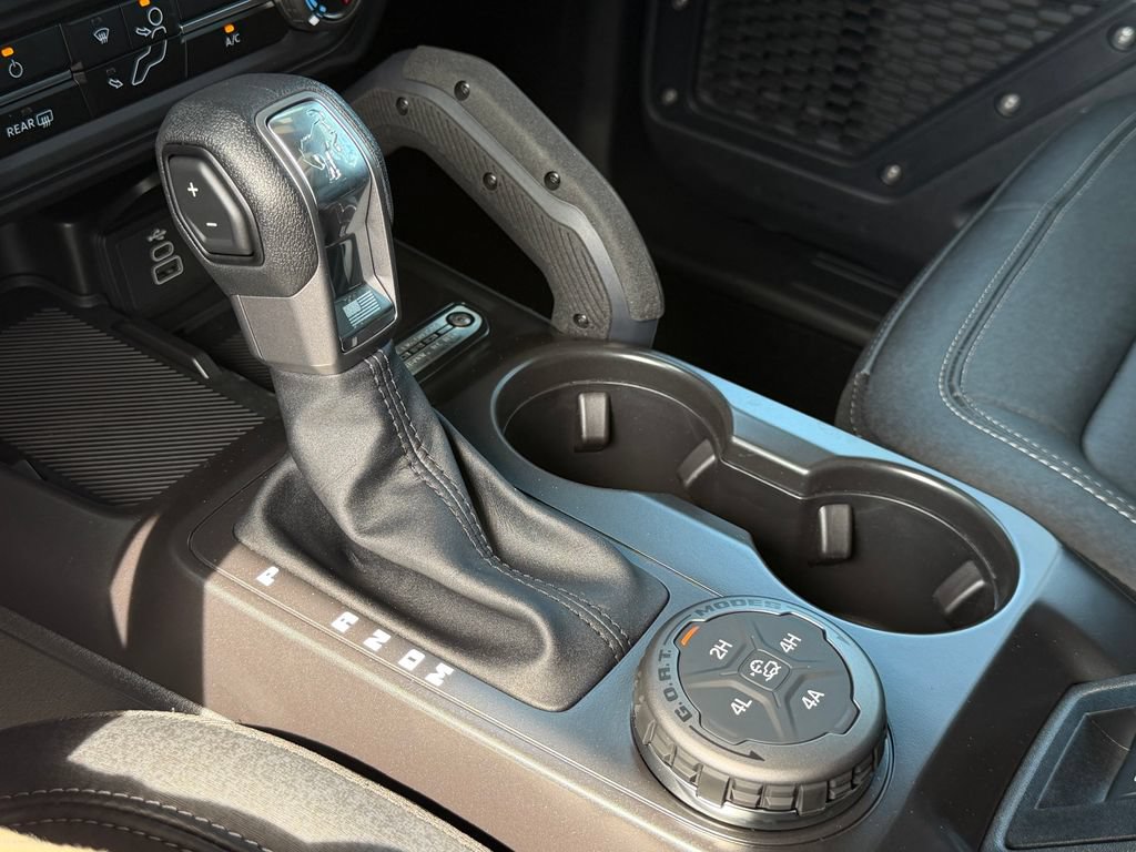 New 2026 Ford Bronco Badlands AWD/4WD image 28