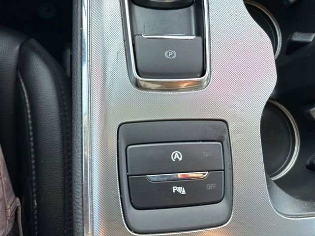 Used 2024 Ford Edge Titanium image 32