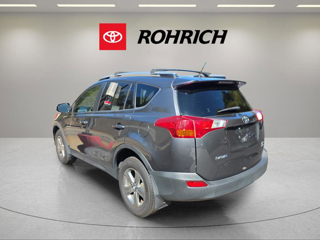 Used 2015 Toyota RAV4 XLE image 8