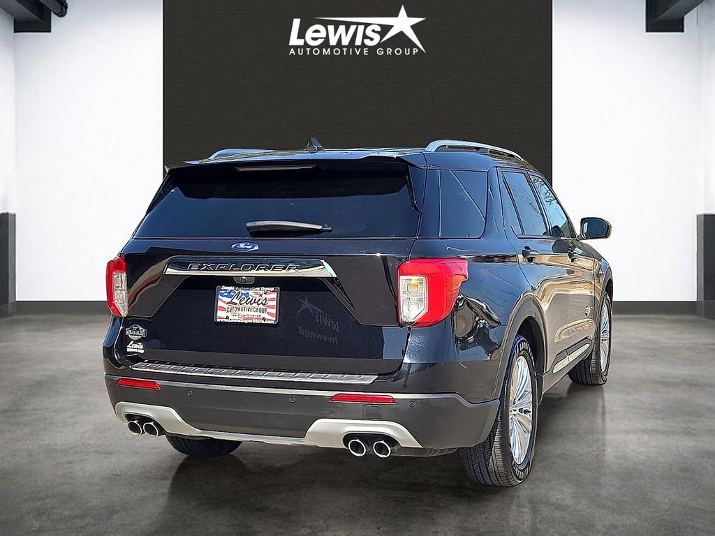 Used 2022 Ford Explorer King Ranch image 4