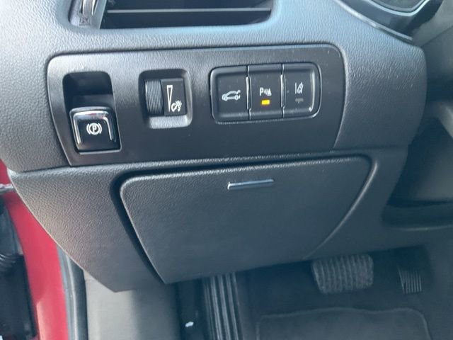 Used 2016 Chevrolet Impala LT w/ Leather Package image 7