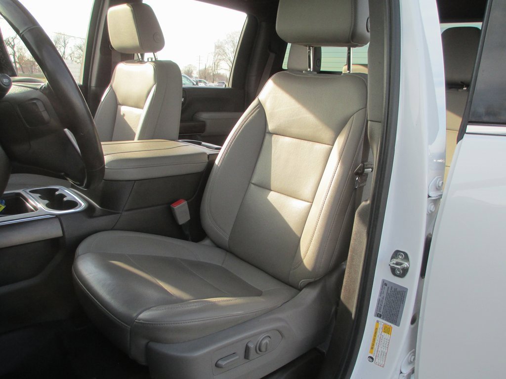 Used 2023 GMC Sierra 3500 SLT w/ SLT Premium Package image 19