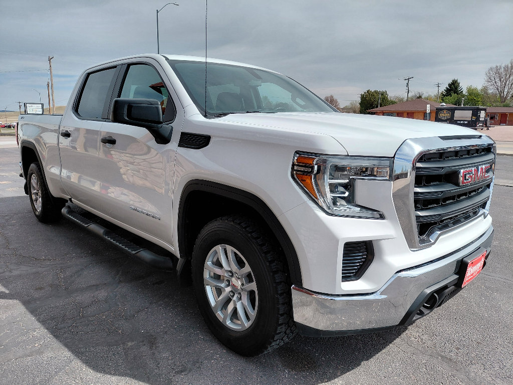 Used 2020 GMC Sierra 1500 4x4 Crew Cab w/ Sierra Value Package image 4