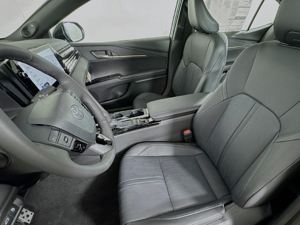 New 2026 Toyota Camry XSE FWD image 21
