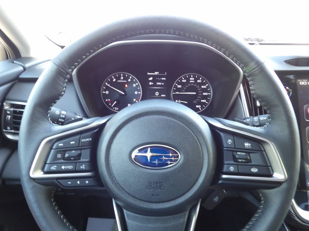 Used 2025 Subaru Outback Limited image 16