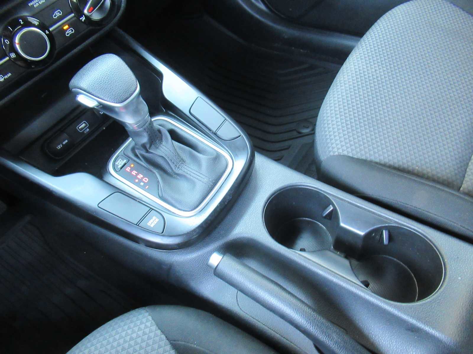 Used 2020 Kia Soul LX image 36