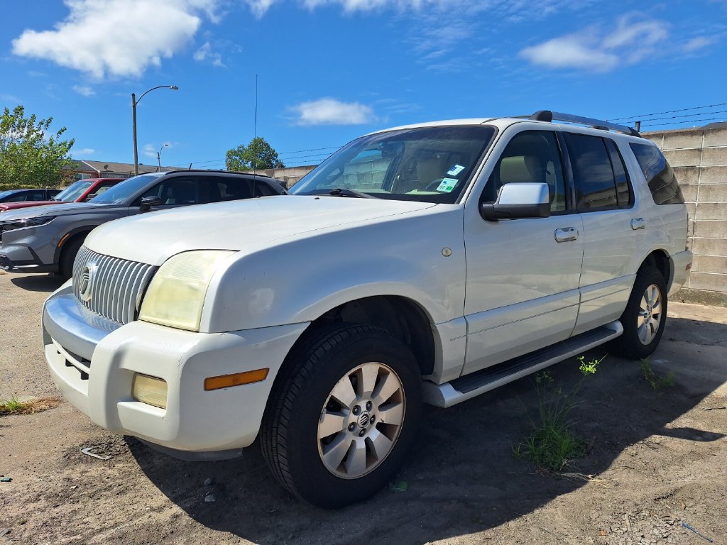 Used 2006 Mercury Mountaineer Premier RWD image 1