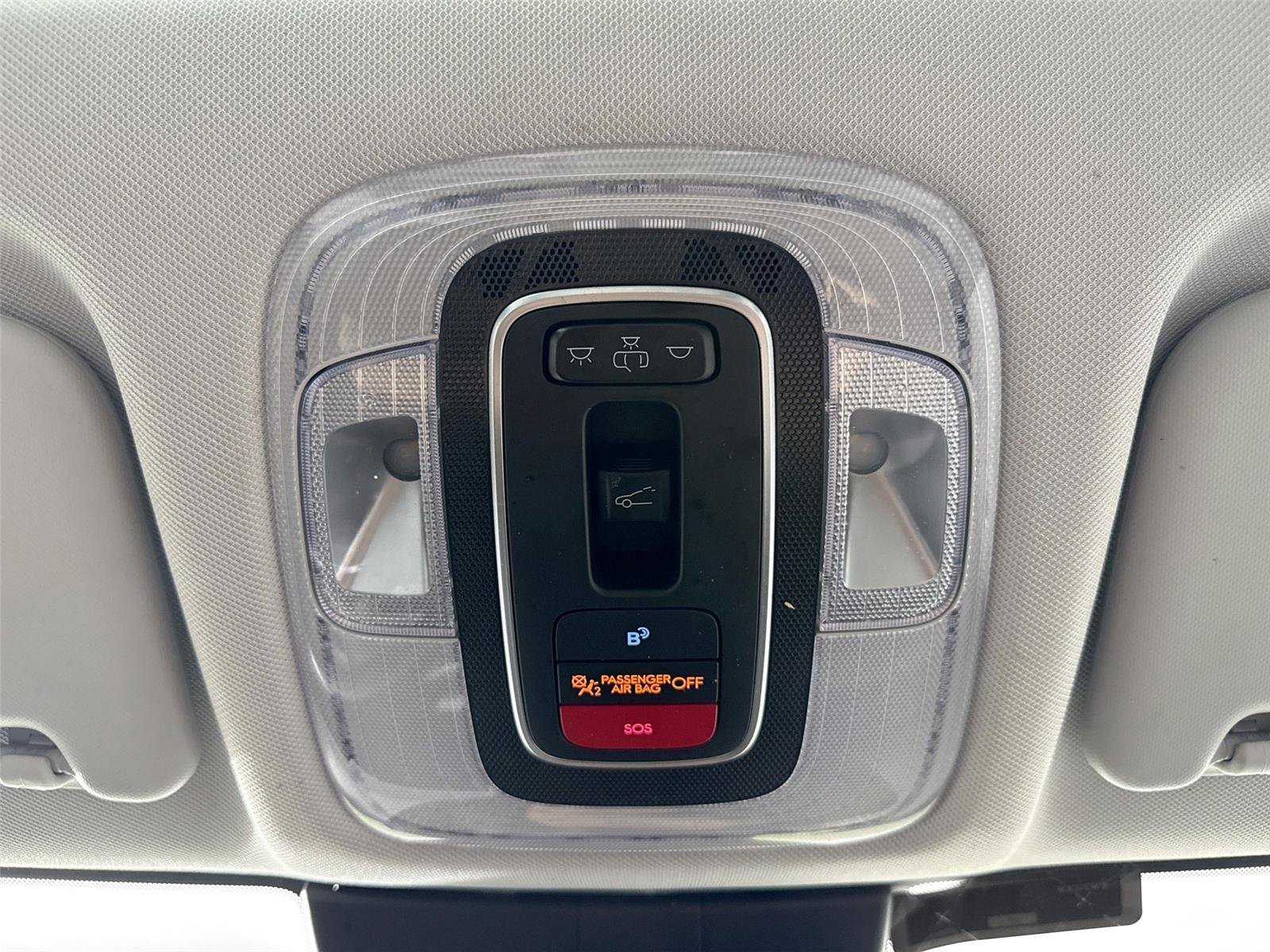 Used 2024 Hyundai Kona Limited FWD image 24