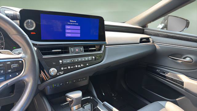 Certified 2024 Lexus ES 300h w/ Premium Package FWD image 29