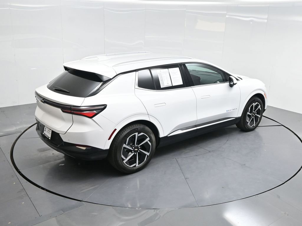 Used 2025 Chevrolet Equinox EV LT w/ Convenience Package image 51