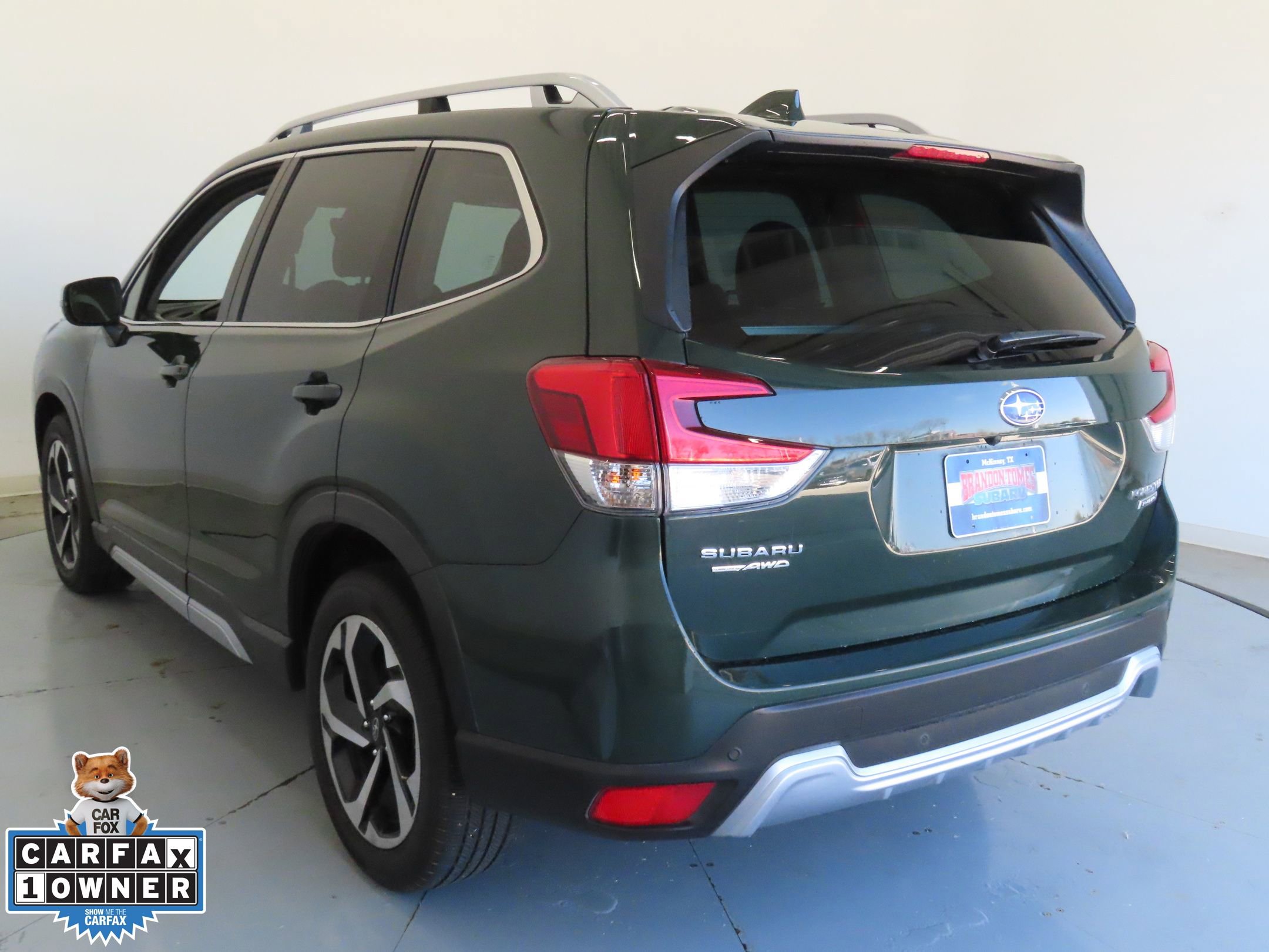 Used 2023 Subaru Forester Touring image 6