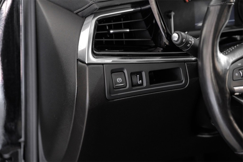 Used 2024 Cadillac XT6 Premium Luxury image 28