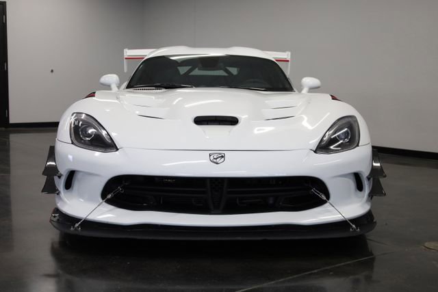 Used 2017 Dodge Viper ACR w/ Extreme Aero Package RWD image 2