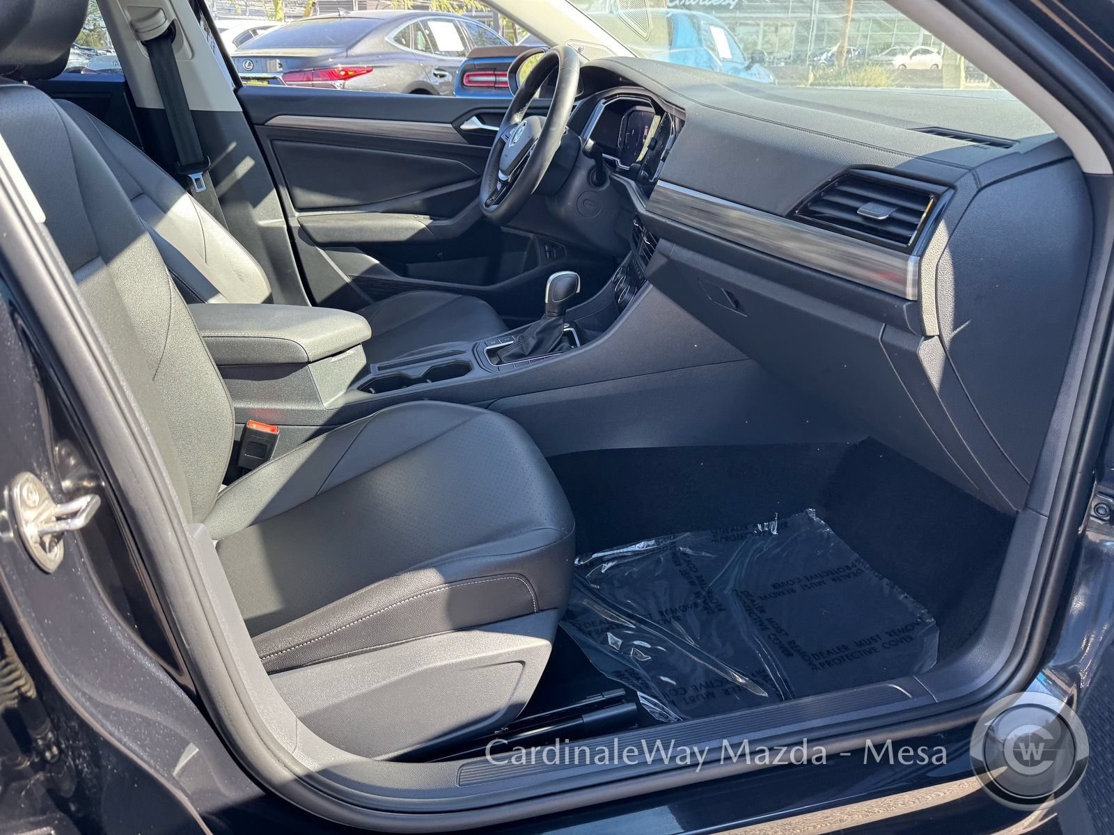Used 2020 Volkswagen Jetta SEL FWD image 28