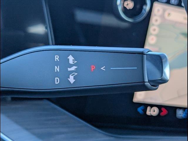 New 2026 Chevrolet Suburban Premier image 14