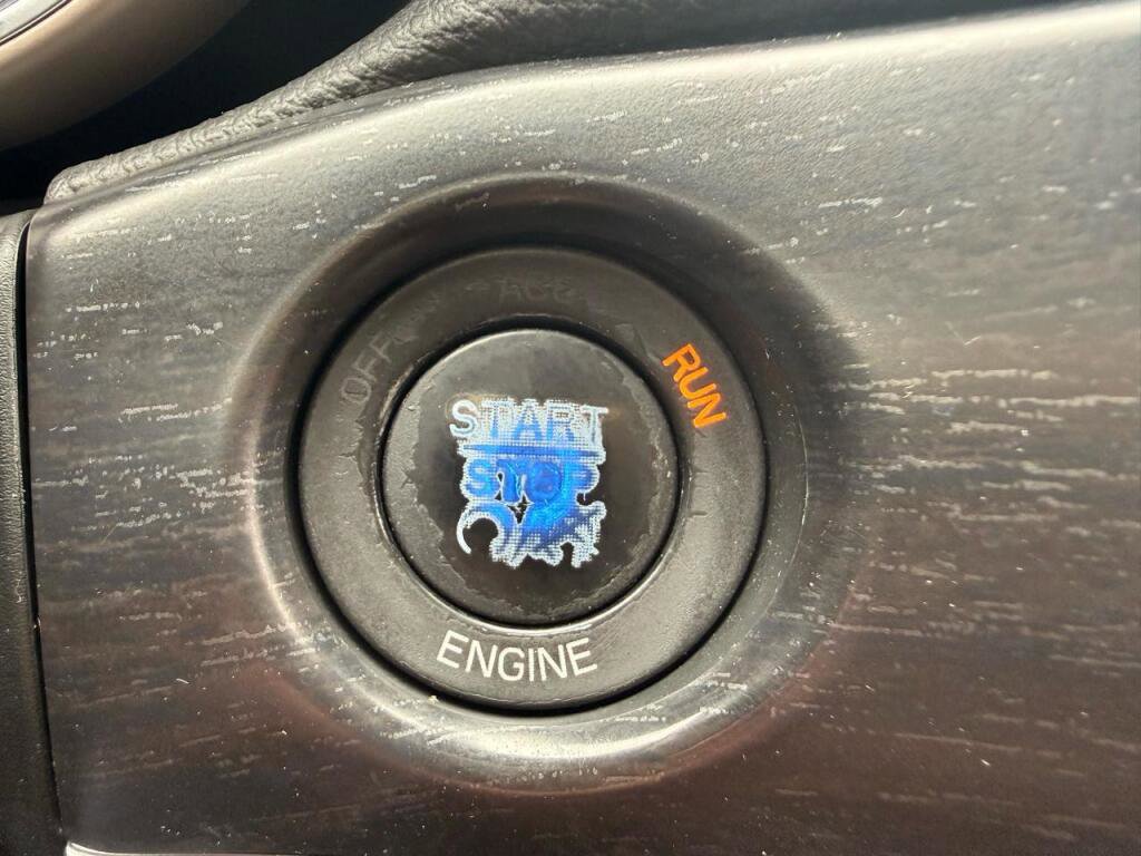 Used 2014 Jeep Grand Cherokee Limited w/ Trailer Tow Group IV image 18