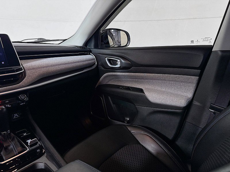 Used 2022 Jeep Compass Latitude image 22