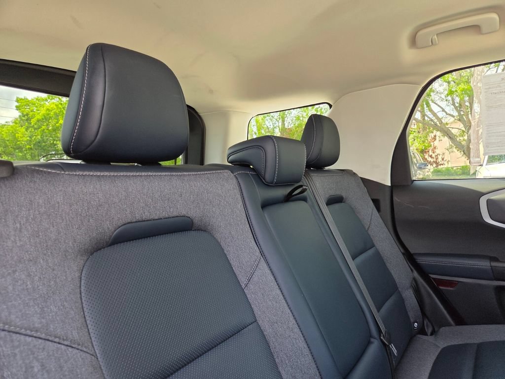 Used 2022 Ford Bronco Sport Outer Banks AWD/4WD image 18