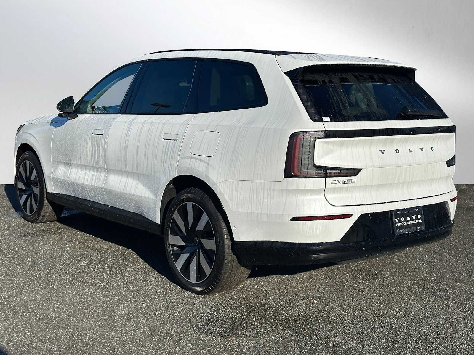 New 2025 Volvo EX90 Plus w/ Protection Package Premier image 5
