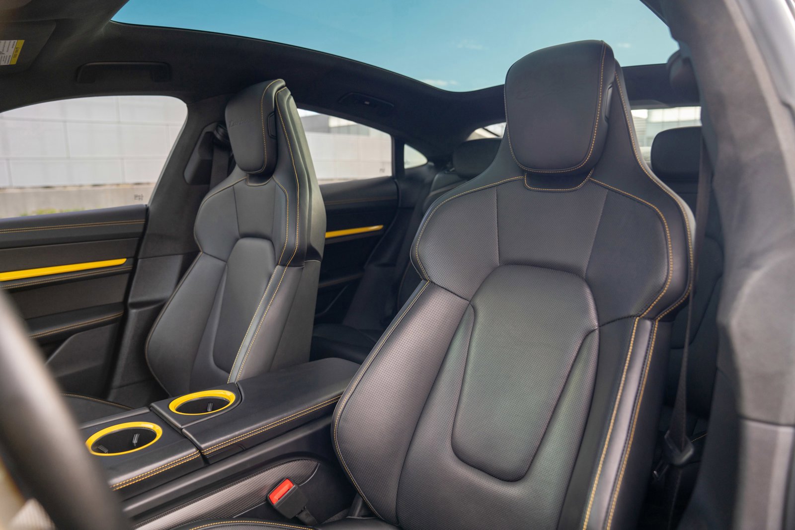 Certified 2021 Porsche Taycan Turbo S image 5
