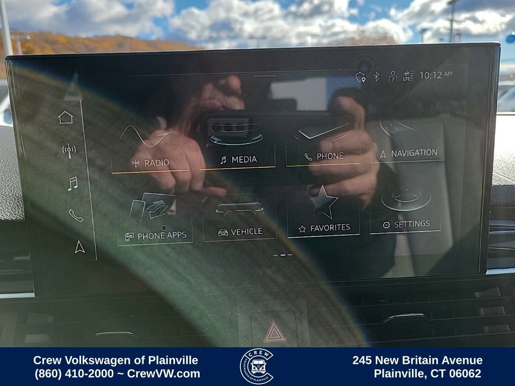 Used 2022 Audi A4 2.0T Premium Plus w/ Premium Plus Package image 6