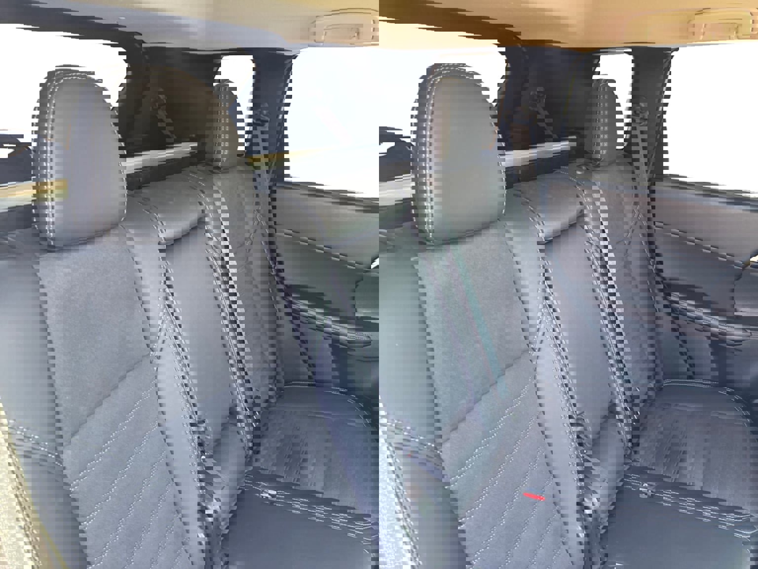 Used 2022 Mitsubishi Outlander SE image 26