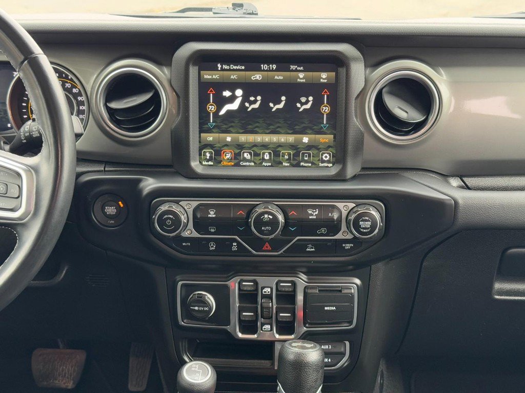 Used 2021 Jeep Wrangler Unlimited Sahara w/ Uconnect 4C Nav & Sound Group image 13