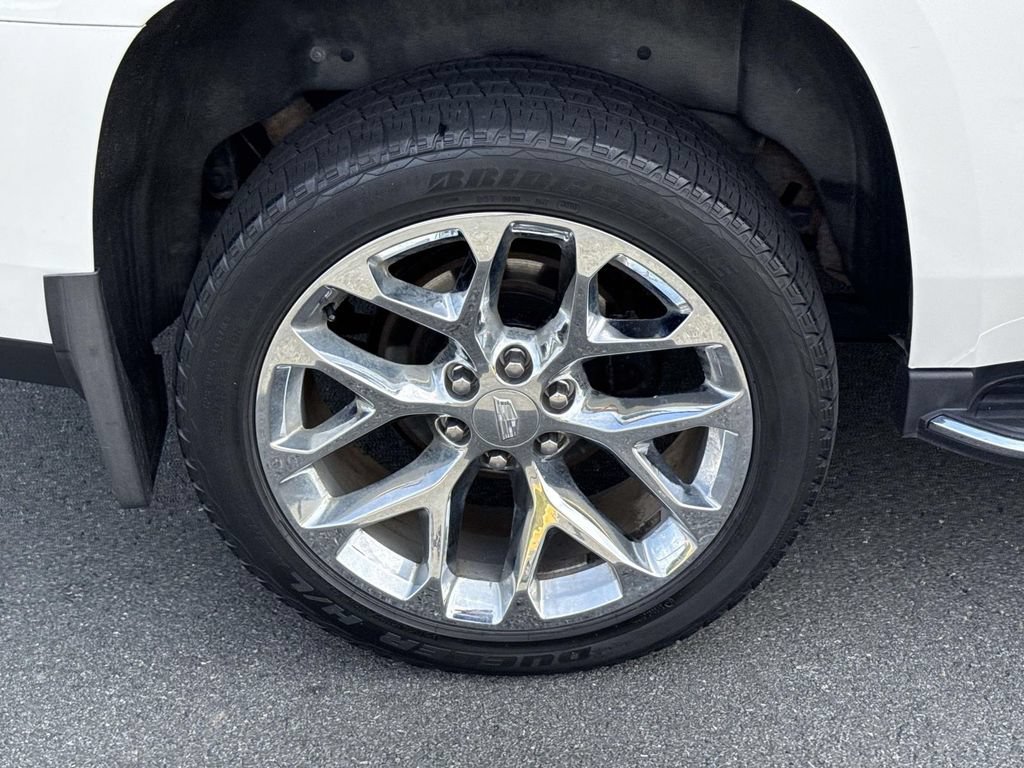 Used 2019 Cadillac Escalade Premium Luxury AWD/4WD image 14