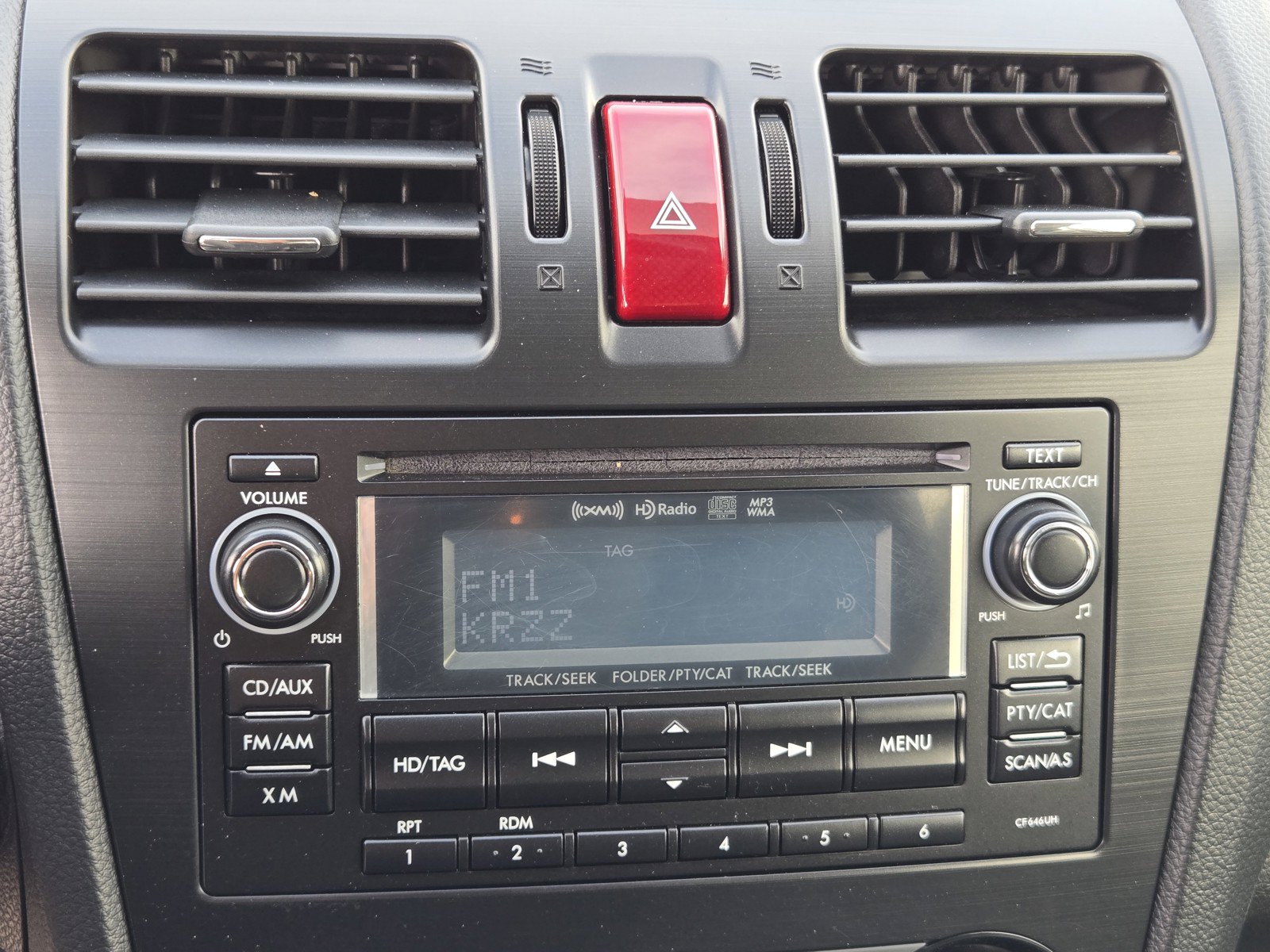 Used 2015 Subaru Forester 2.5i Touring AWD/4WD image 17