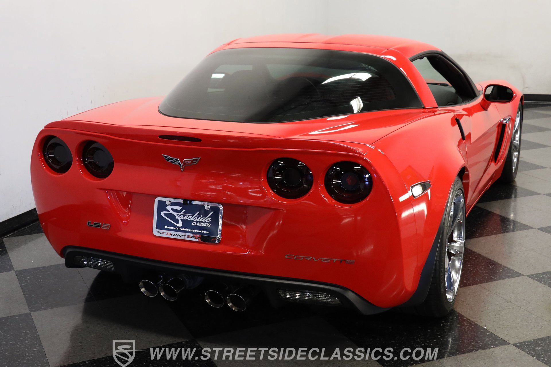 Used 2013 Chevrolet Corvette Grand Sport w/ 3LT Preferred Equipment Group image 9