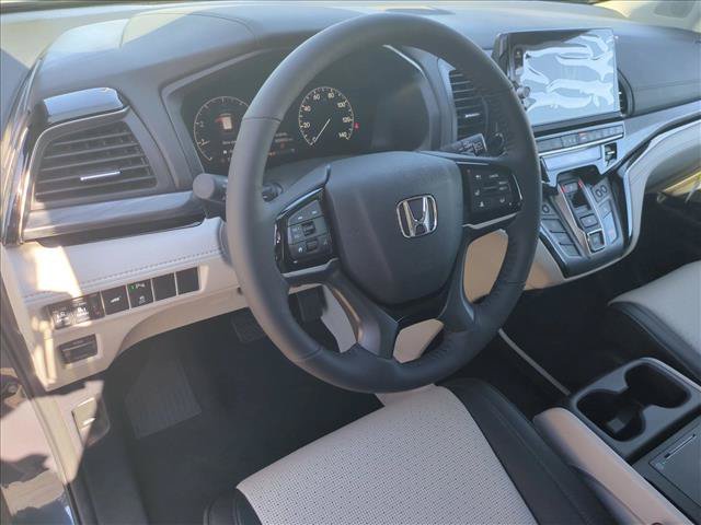 New 2027 Honda Odyssey Elite image 3