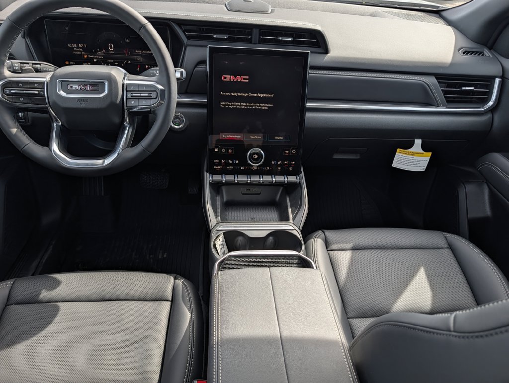 New 2027 GMC Terrain Elevation w/ Elevation Premium Package AWD/4WD image 11