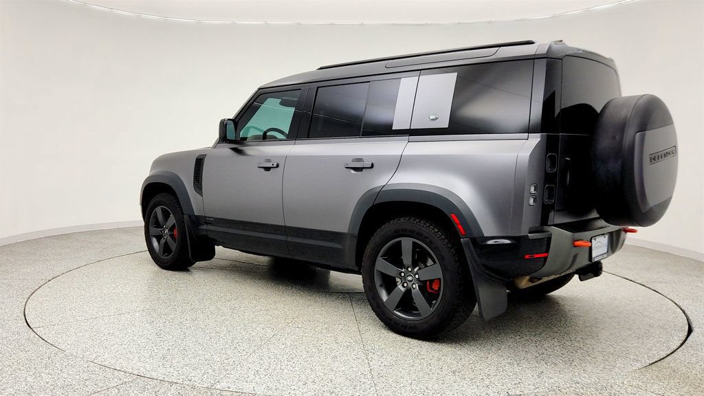 Used 2022 Land Rover Defender 110 X AWD/4WD image 7